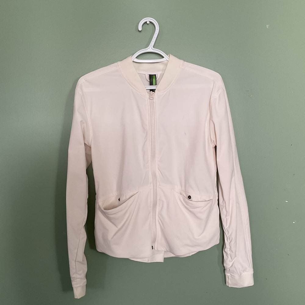 FWD Women’s Zip Up Sweater